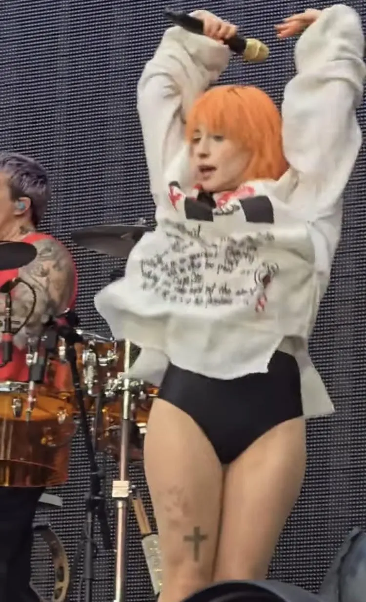 Hayley flashing her undies in London.