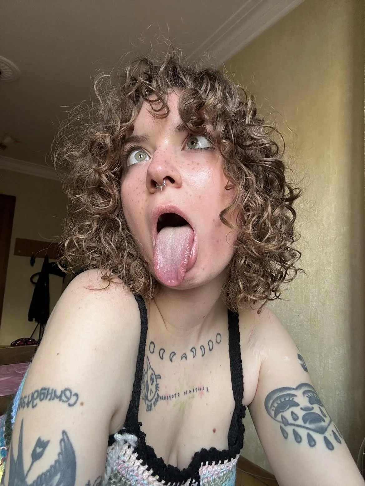 It makes me feel horny too 🙃