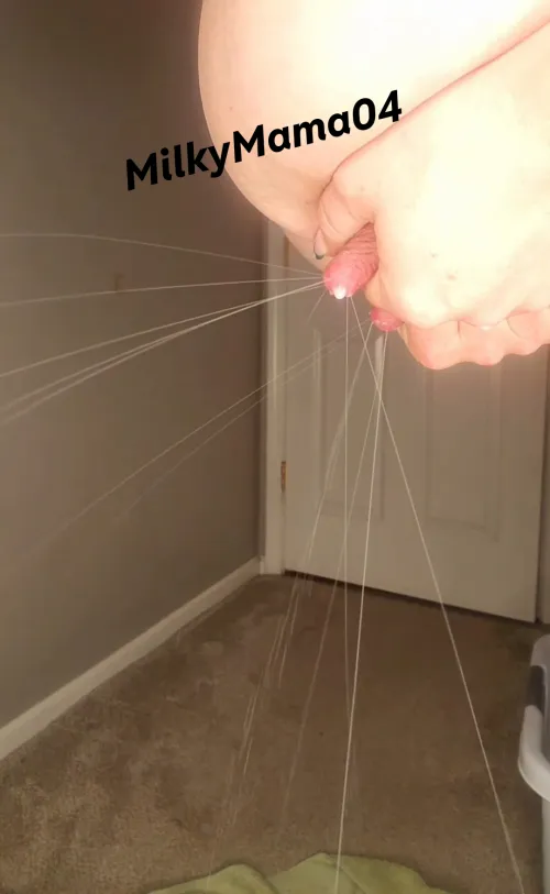 Milky shower 🥛💦🥛