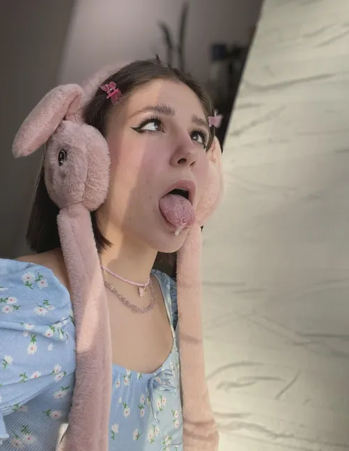 my ahegao is always very wet and drooling