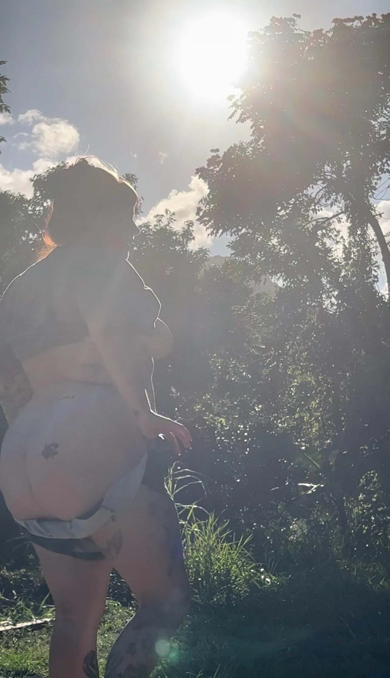 Nothing like being naked in nature 🤘🏼