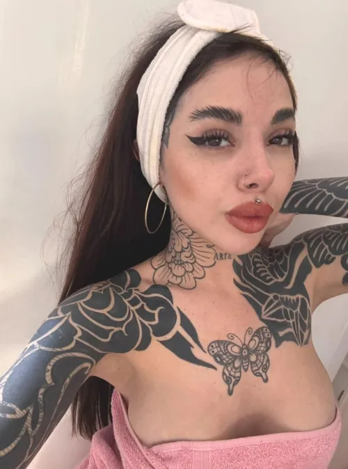 selfie before scrubbing my inked body