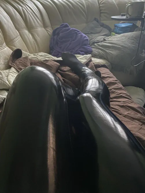 Shiny legs and the mess