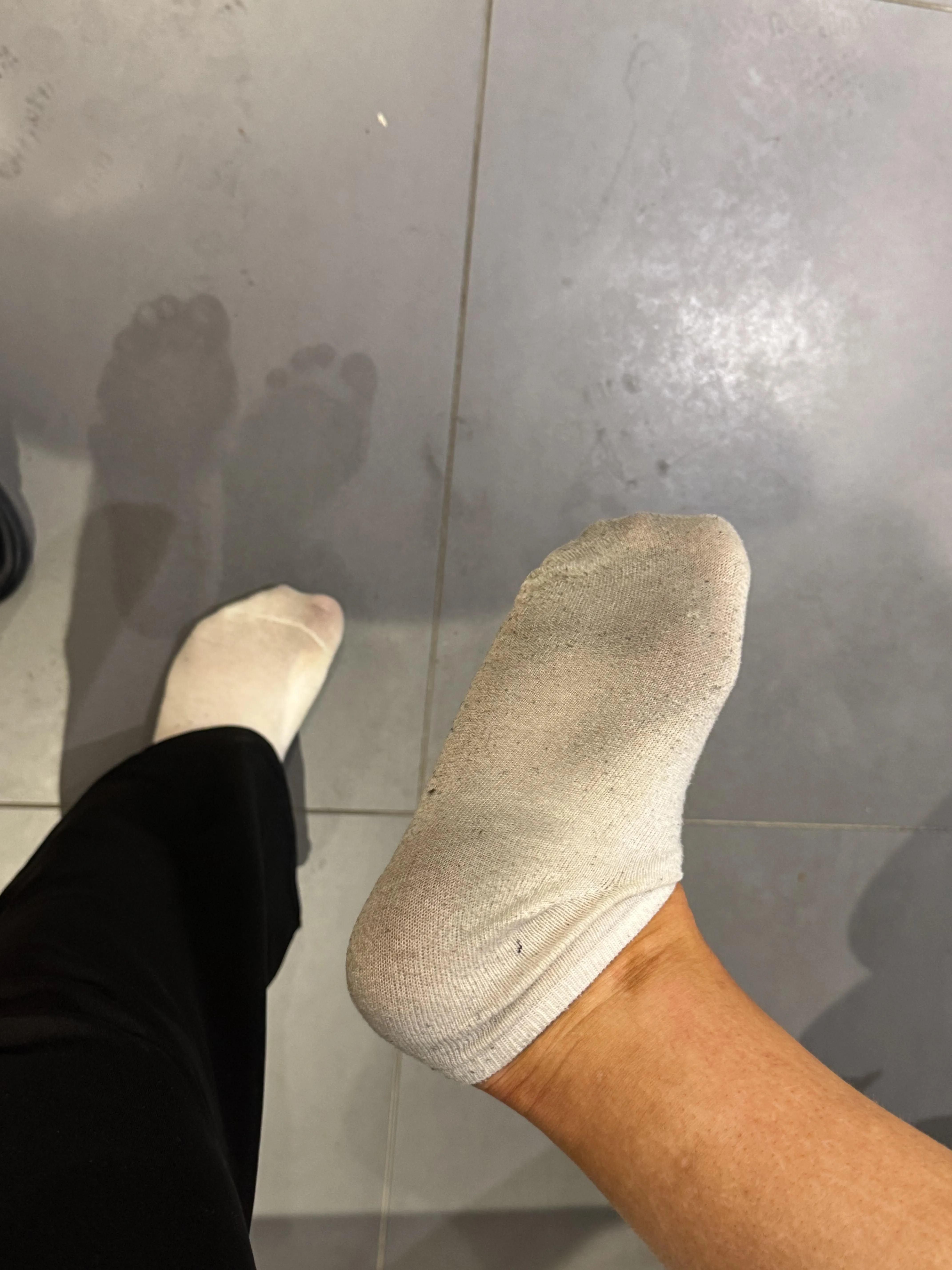 Stinky stinky sweaty sweaty