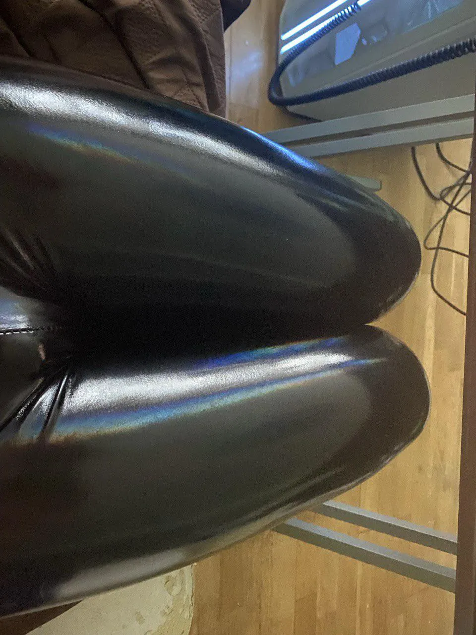 Under this pants caged bird!