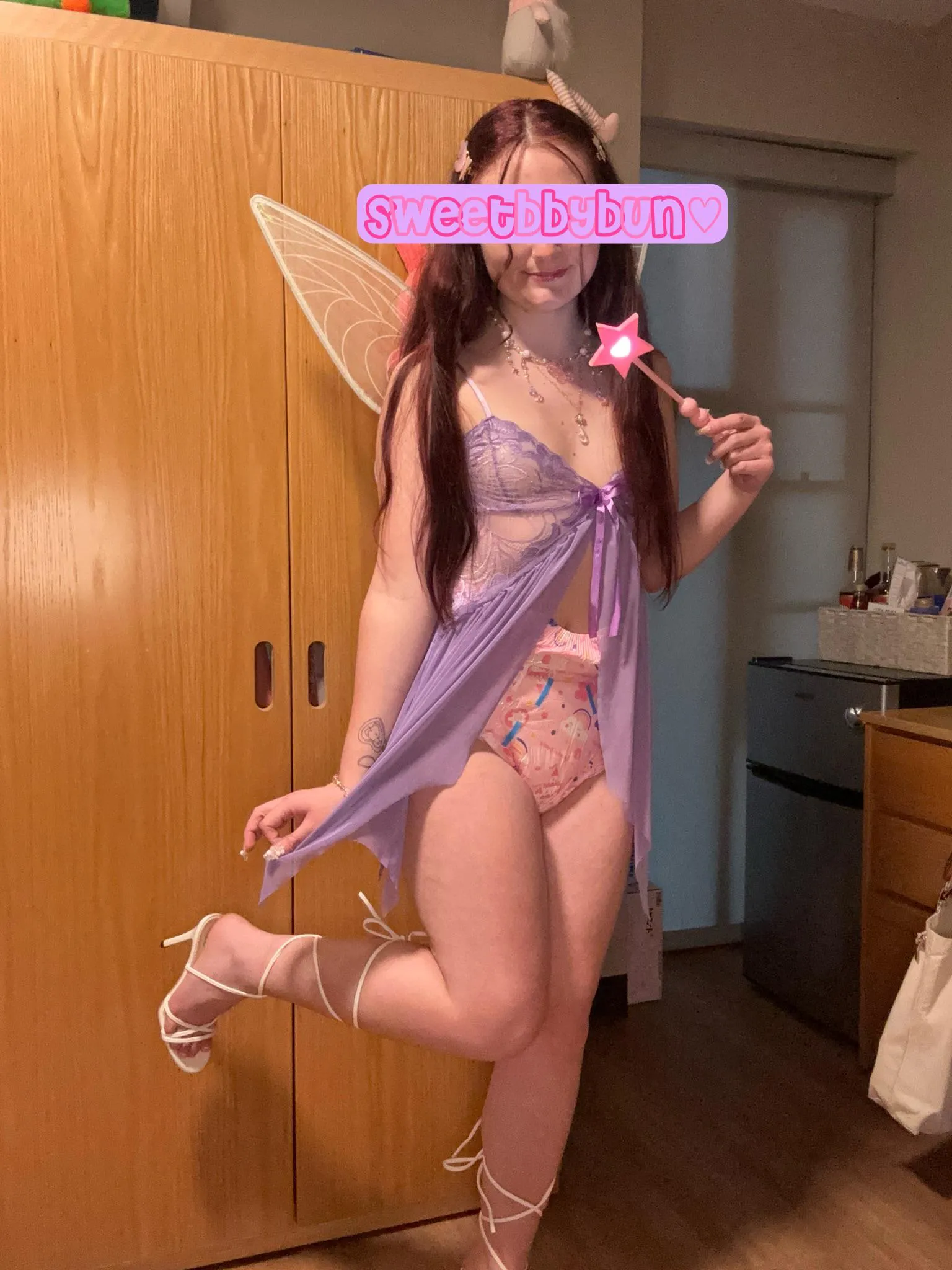a sweet baby fairy has appeared and is granting you one wish! what will it be? 🧚‍♀️🍼💖