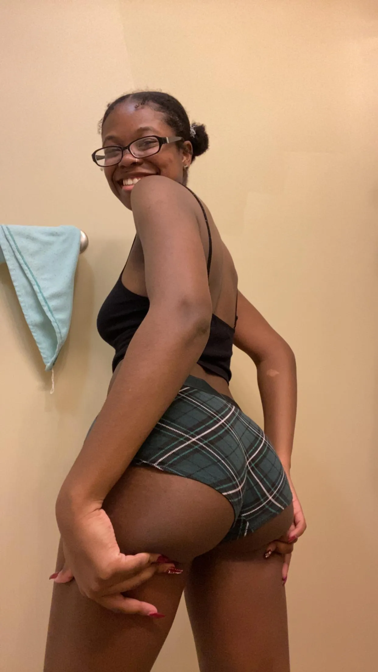 Excuse me I’m trying to find a seat