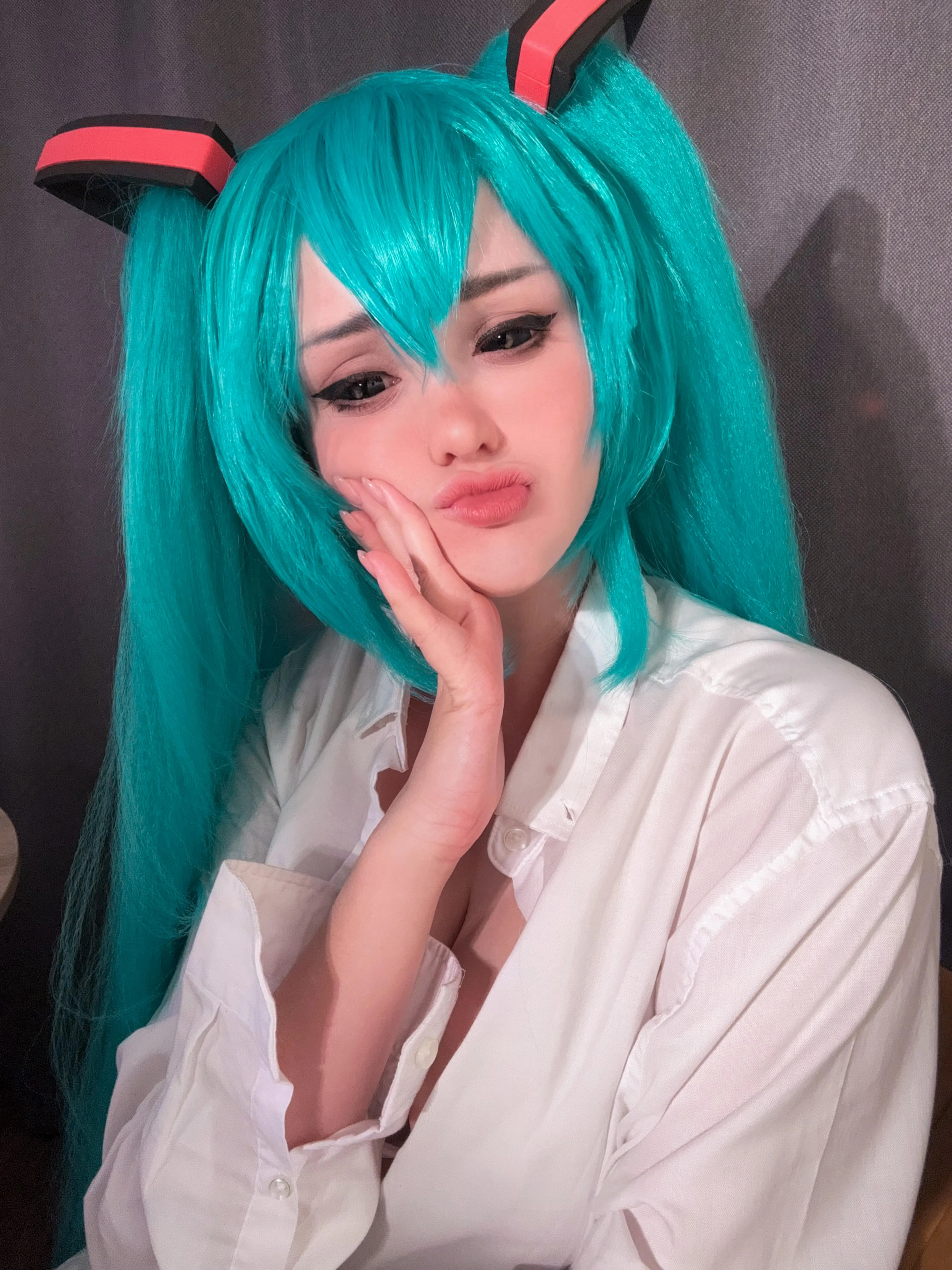 Hatsune Miku [Vocaloid UNO] by (Win_Winry)