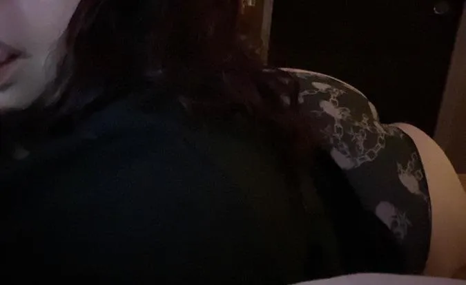 Hmu for content daddy ;3