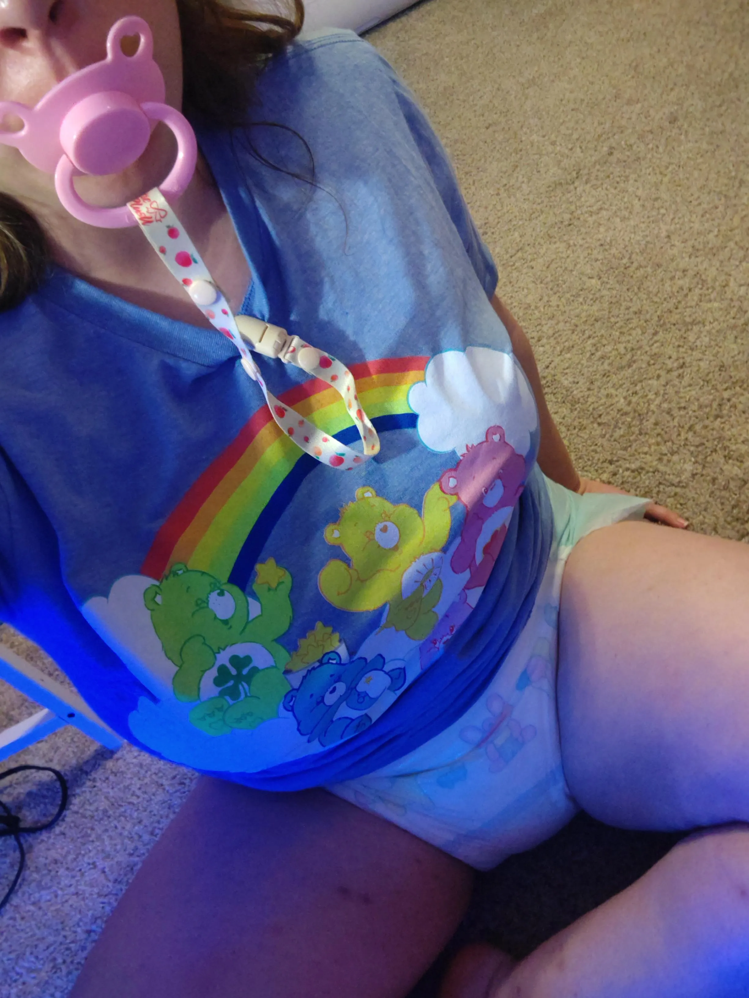 I know I need diapers, but is the pacifier really necessary 🙈