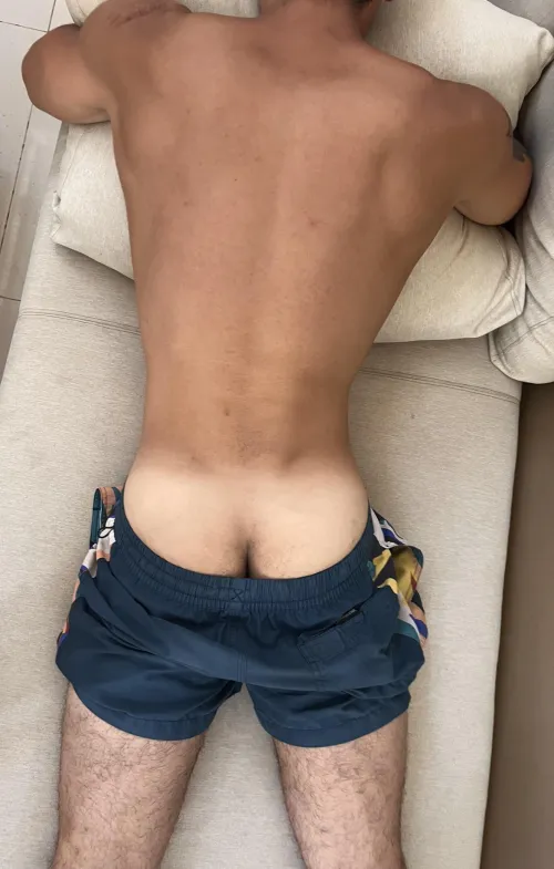 Rate my hard FIRM pale ass 😈😈