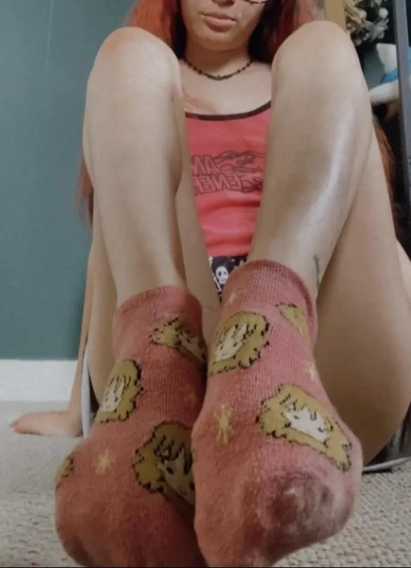 Super sweaty ankles~ [Selling] used items, digital, and vials