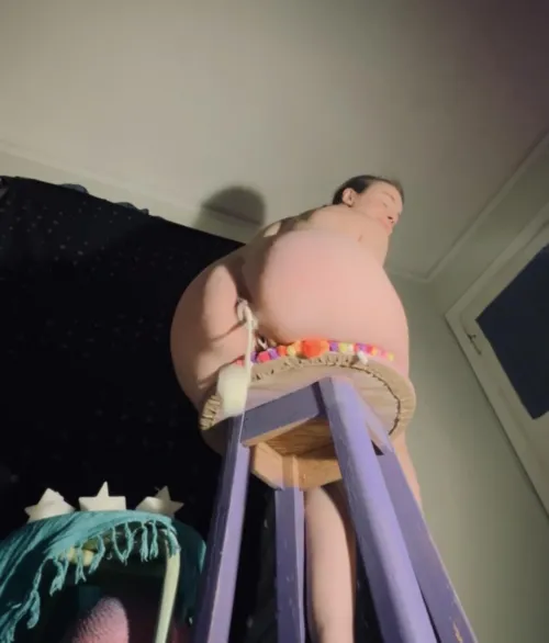 Unicorn marshmallows and peach yogurt, oh my!🍑🦄