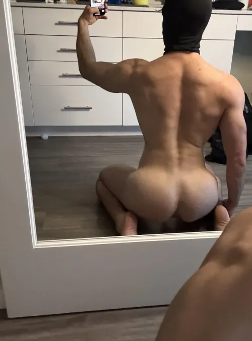 Who wants to spot me?