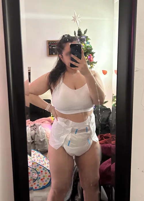 wyd if you found out your roommate was diaper dependant🤭