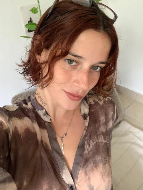 A little extra sun, a lot more freckles.. and somehow even more fire [IRTR]