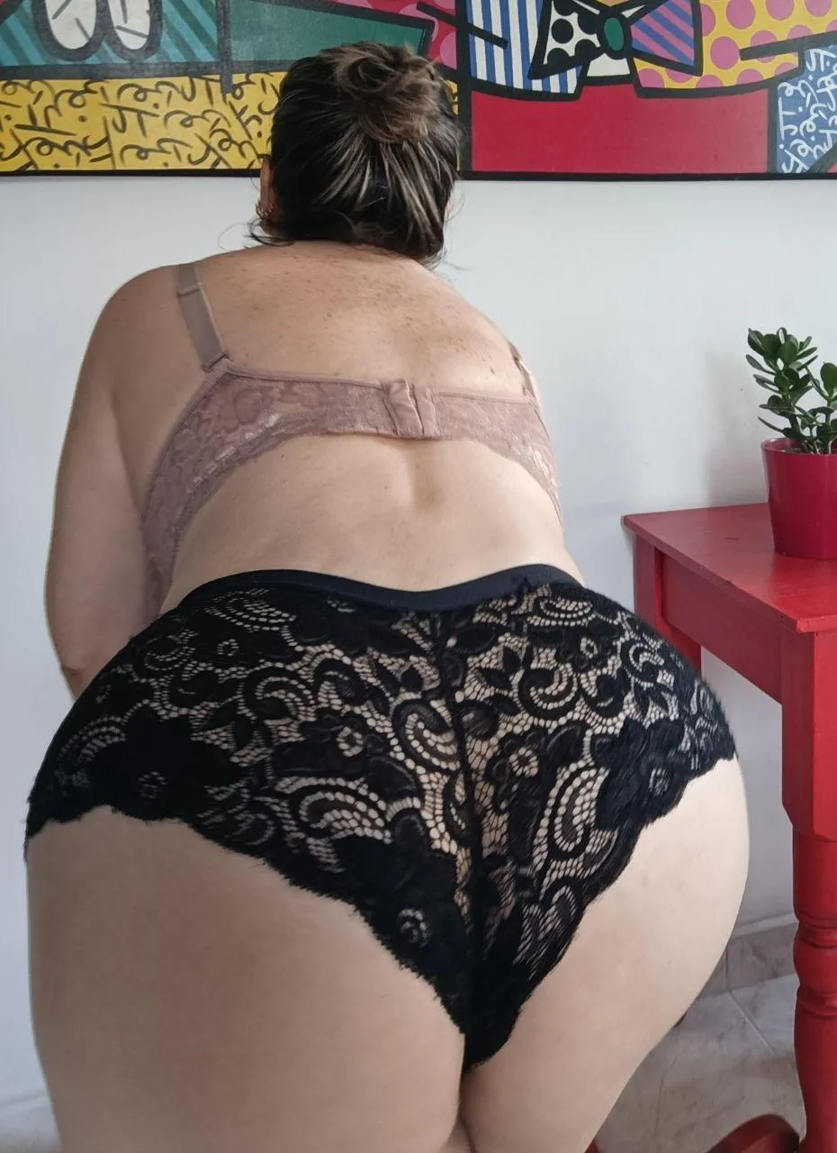 Anyone here into grannies? 50yo