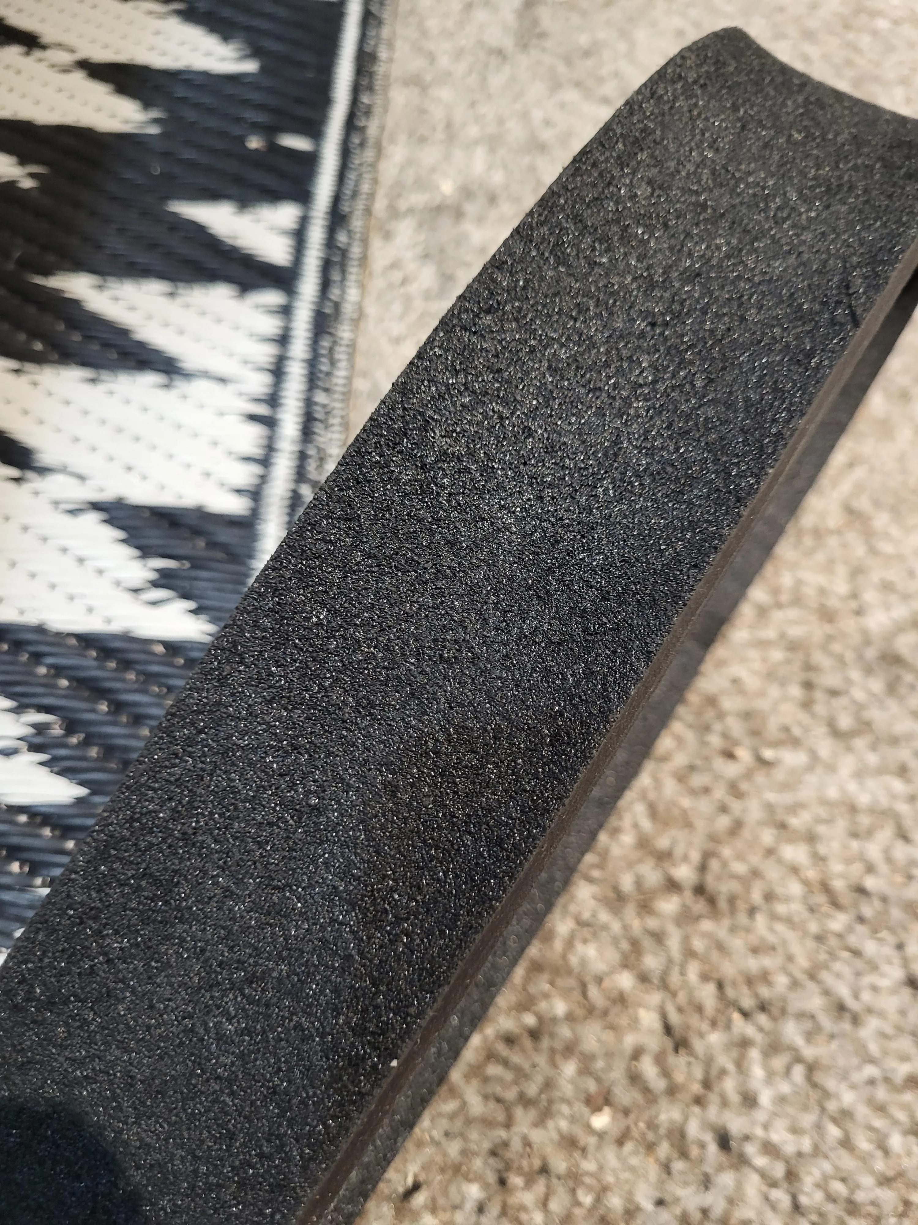 Joining rubber to rubber/ rubber to wood. Contact cement is not working.