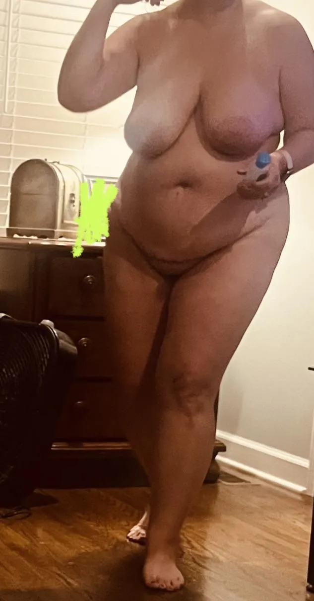 Looking for middle Tn friends we are a married couple