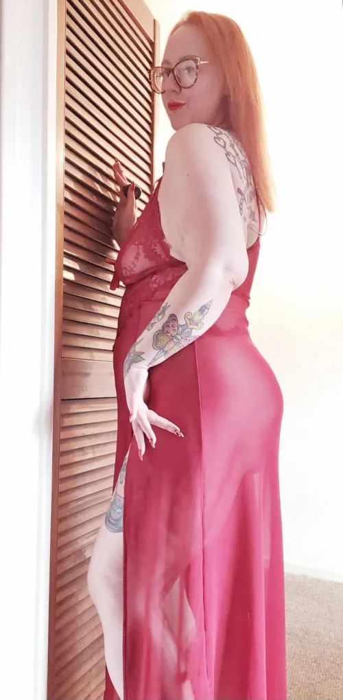 The softest, curviest artist canvas