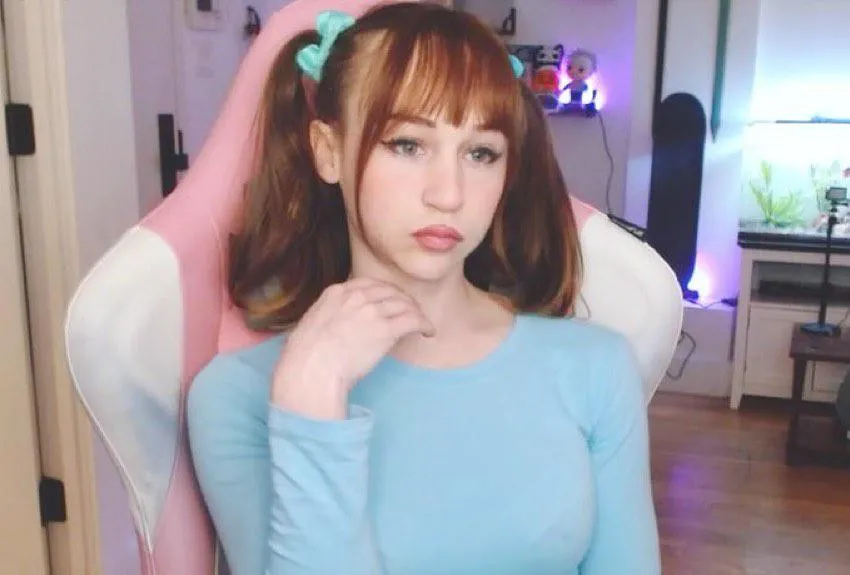 These are quite simply the sexiest pigtails I have ever seen - and he's a femboy!