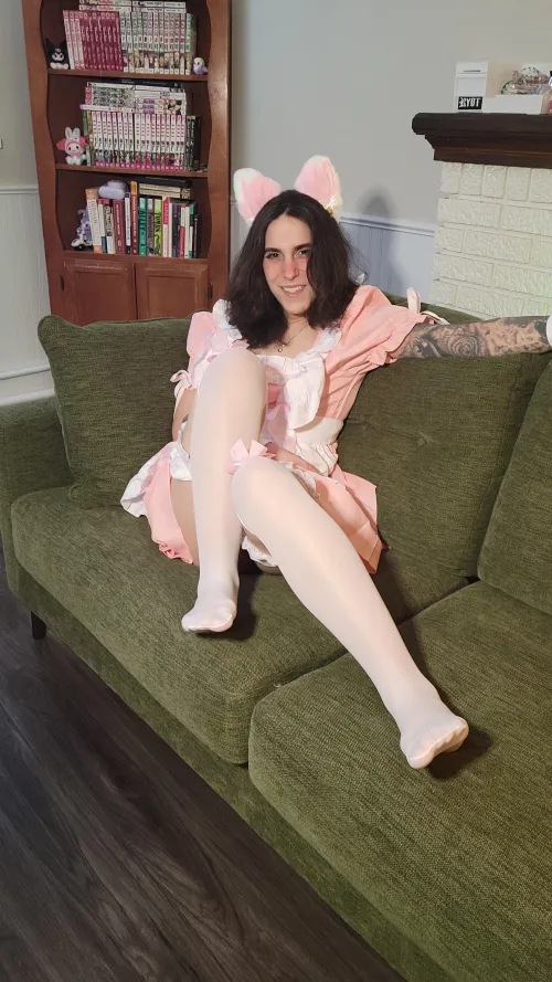 Worship the cat girls feet