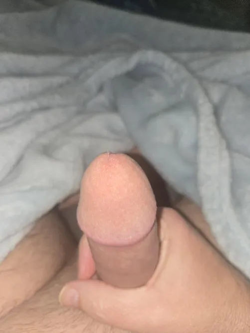 A lil kiss before bedtime ? (60)