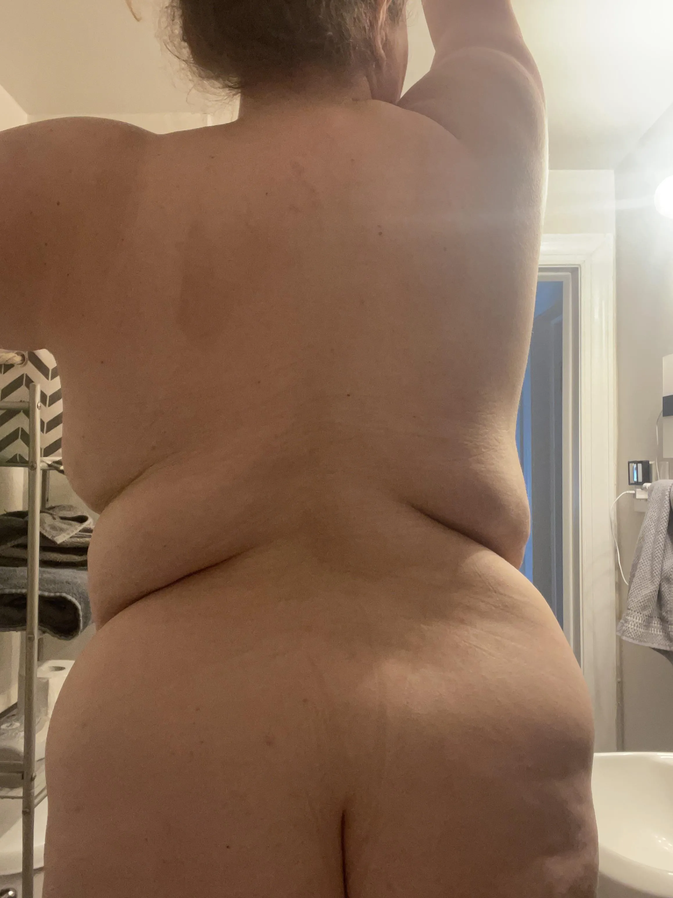 A little commotion for the back 😘