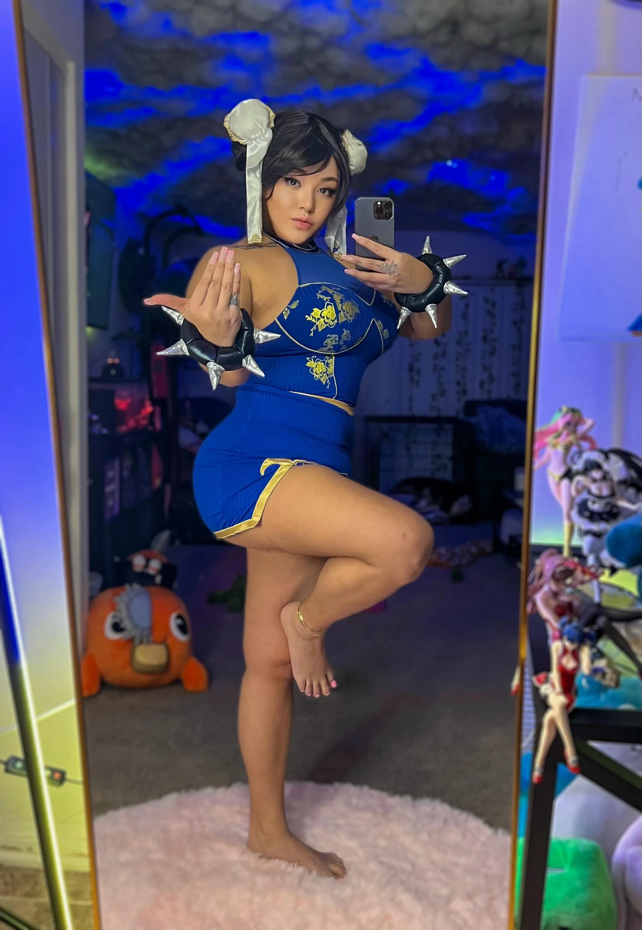 Chun-Li Cosplay (Jezlene Rae)