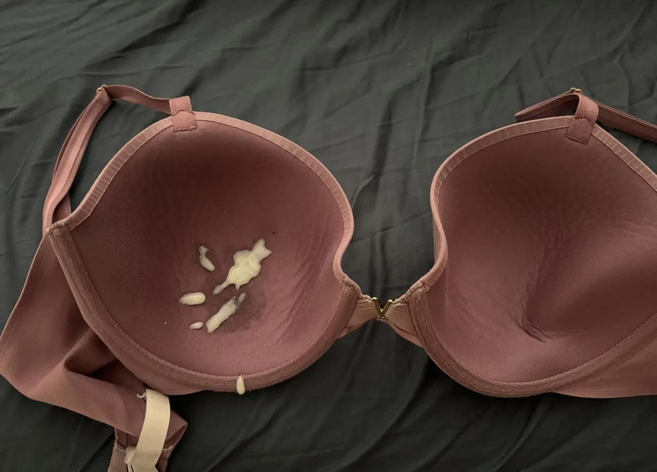 Everyone kept saying nut in the cups. Here ya go