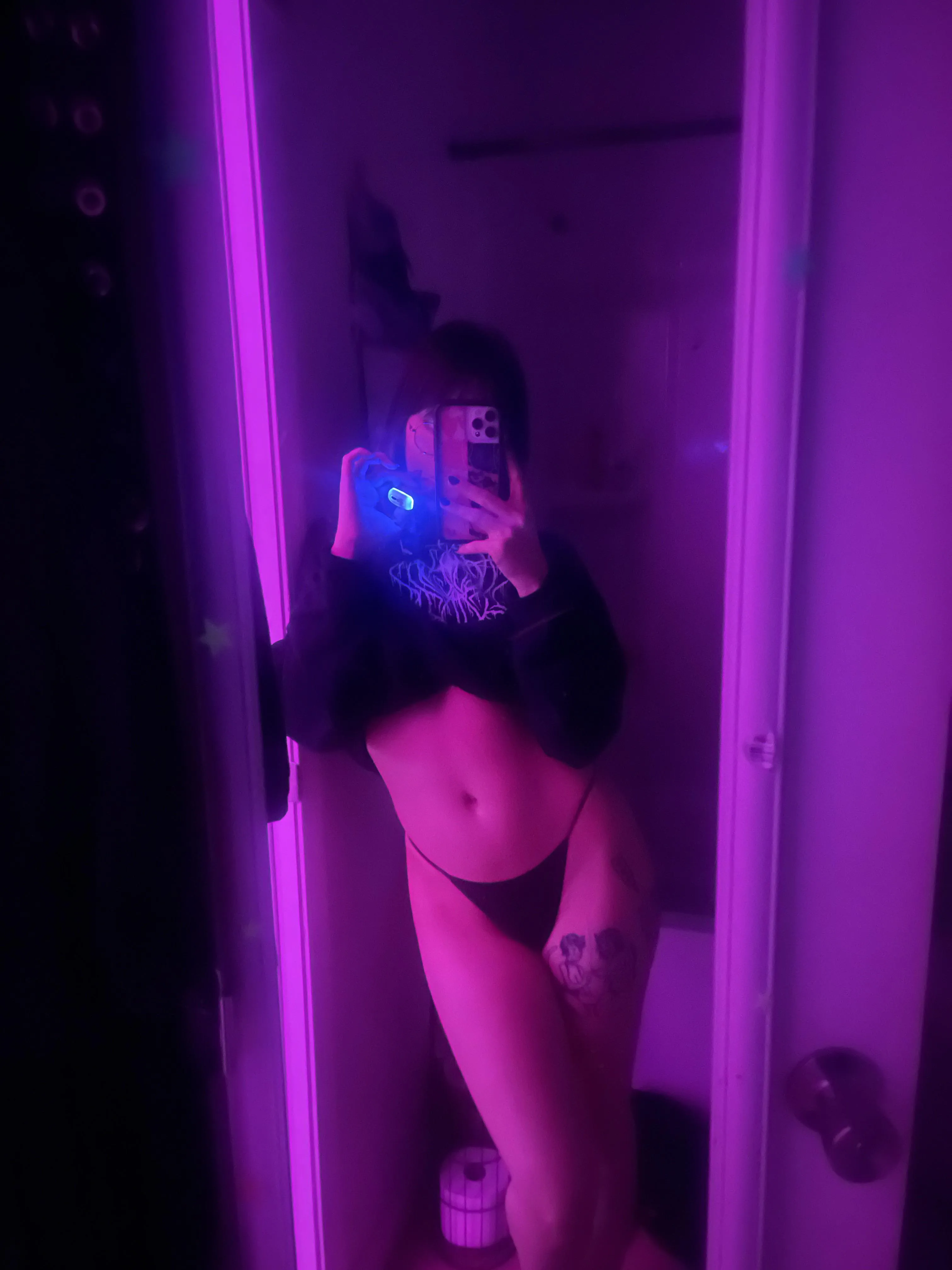 goodnight, leave me fun things to wake up to <33