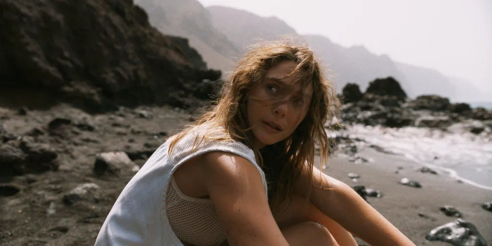 If some of you already saw the movie at TIFF, can tell me if there are noode scene of Elizabeth Olsen? I don't mind spoilers