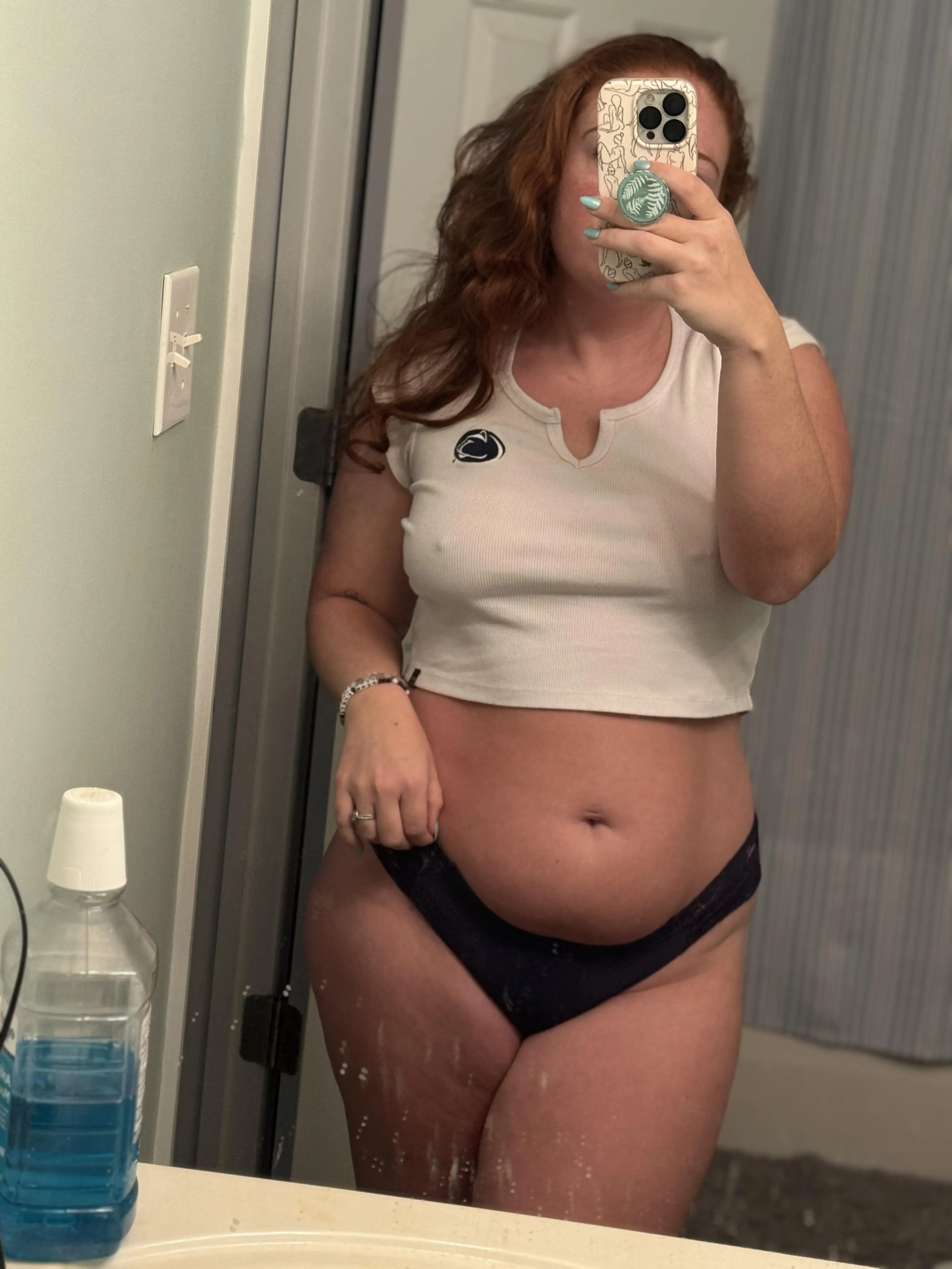 NC hotwife ready for bed. Meet me there?