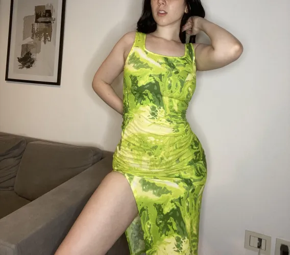 this tight dress fits perfect on my hot and thick body