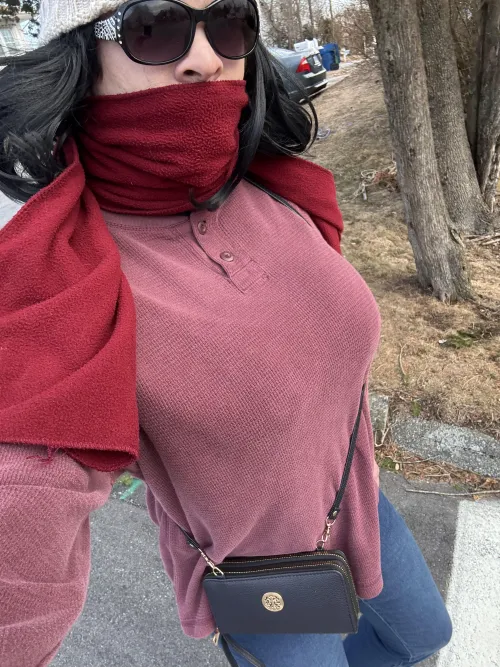 Went on a hot girl walk after work…the scarf and sunglasses were lifesavers!!