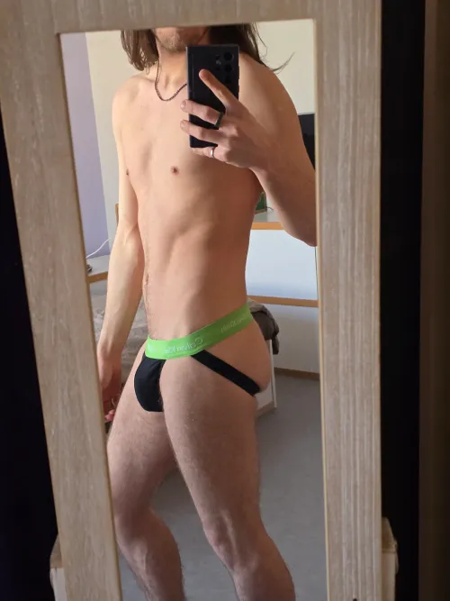 [19] Nothing better than a jockstrap