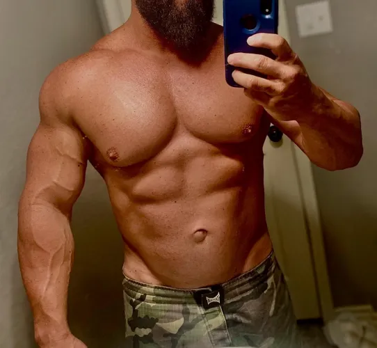 [39M4FM] [Texas] married and experienced bull for Texas hotwives