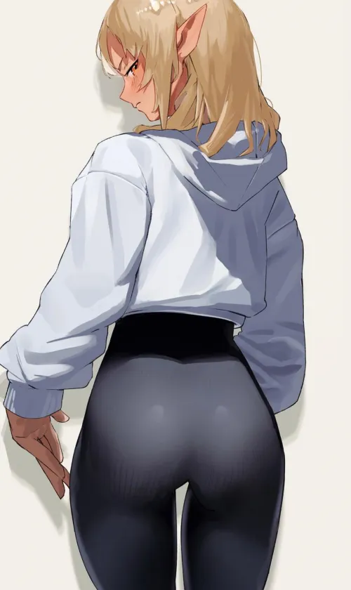 Flare from Behind in Hoodie & Yoga Pants [Hololive]