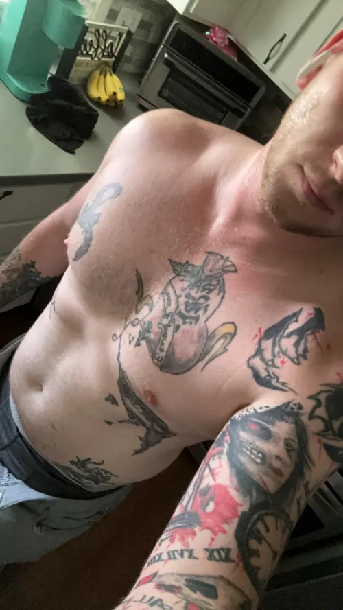 Idk how some of these post are permitted but mine are taken down. Try this again [32] bull looking to join a couple. Pics upon request from nwpa