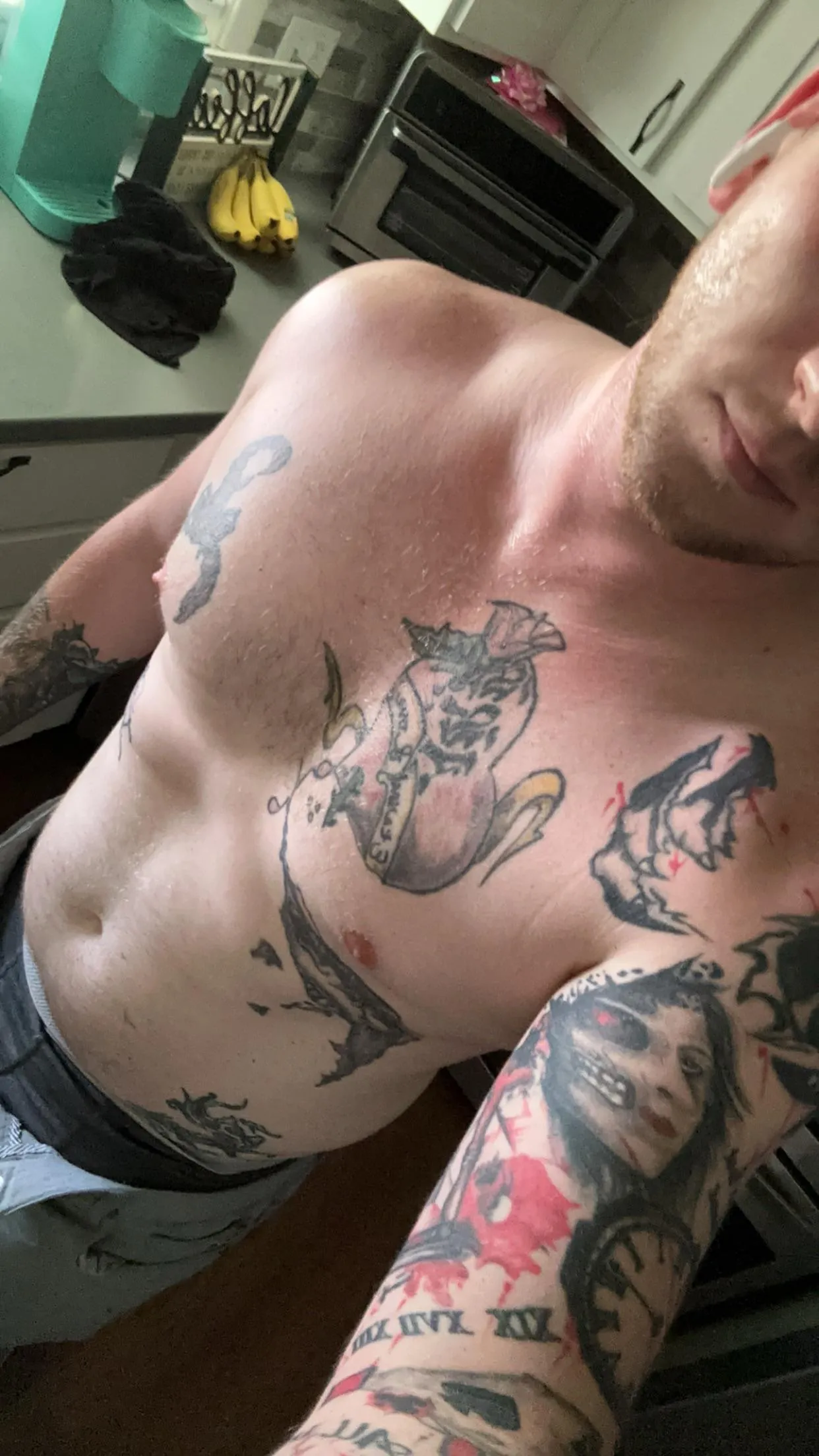 Idk how some of these post are permitted but mine are taken down. Try this again [32] bull looking to join a couple. Pics upon request from nwpa