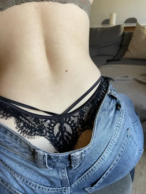 If I tan like this, I'll get a nice whale pattern