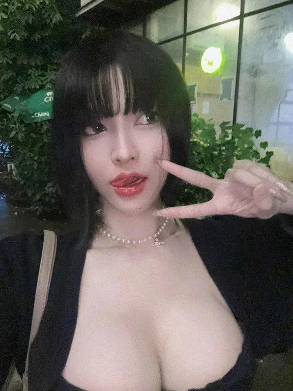 If you want to be my partner, you’ve got to surrender that ass to me.