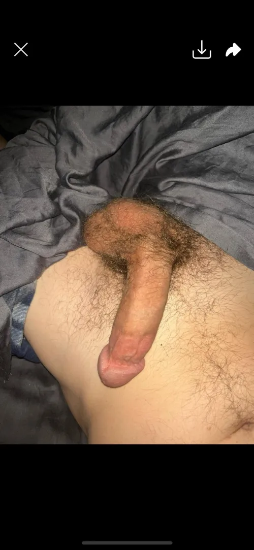 Small or average ? Still scarred from a girl in the past