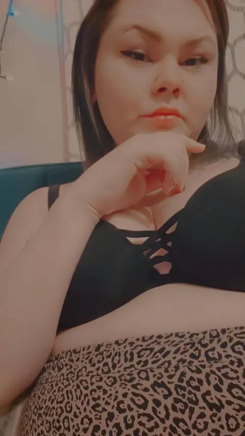 you need a baby sitter, but im a face sitter