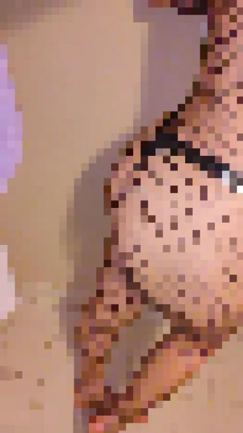 You're not disserving of this many pixels