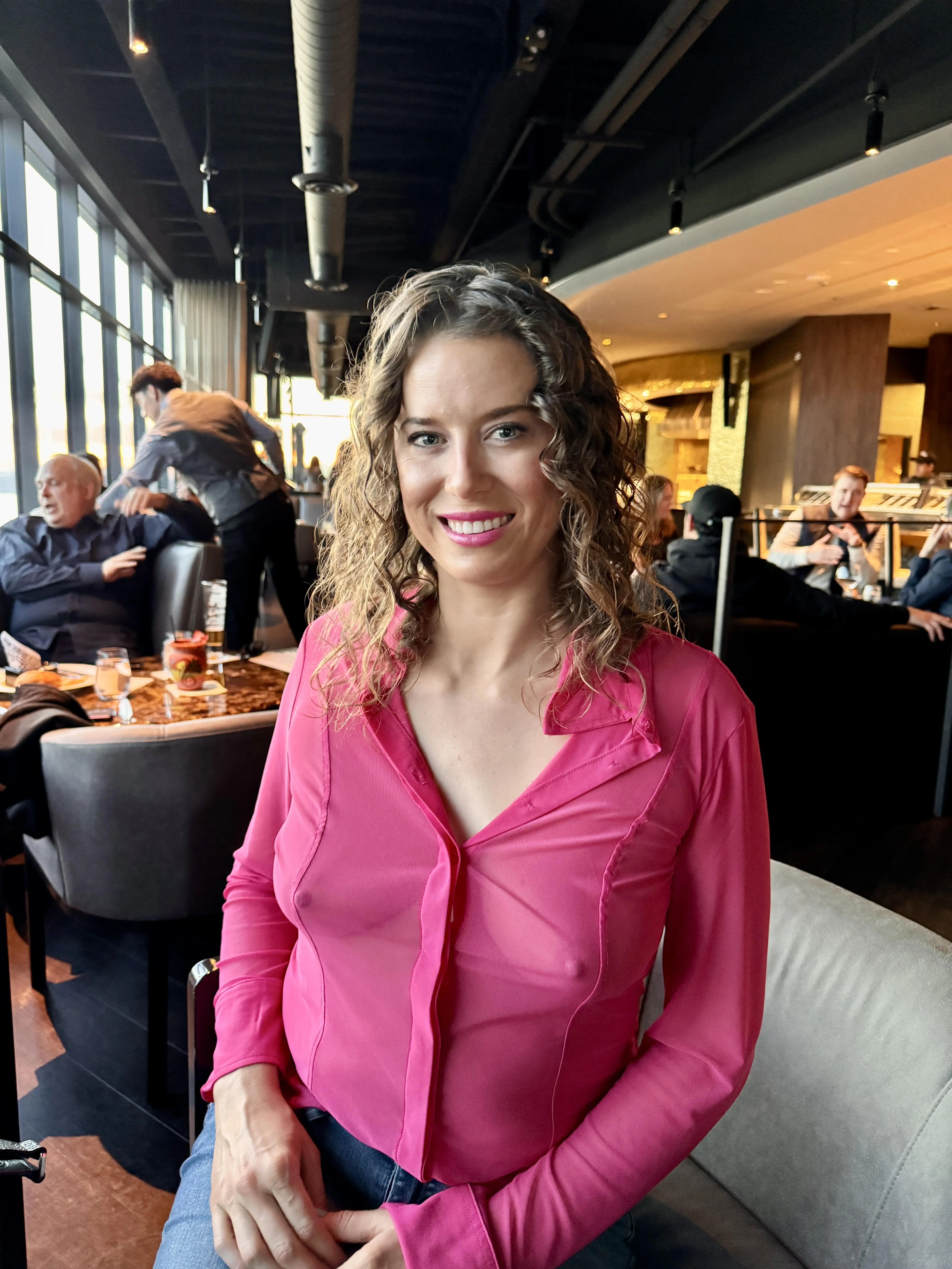 Getting some attention with my pink 🍒 in a boring room 🩷