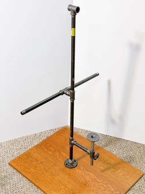 Looking for advice on pipe sizing for my bondage post