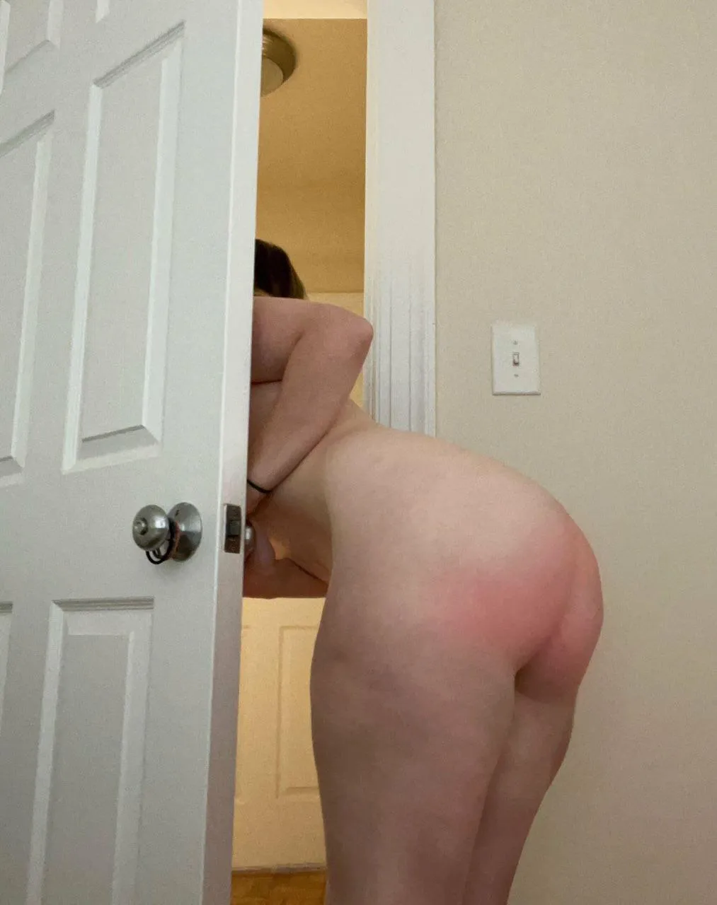 Sending masturbation to every guy that upvotes (yes I actually send try me) telegram:@cutelovexx18