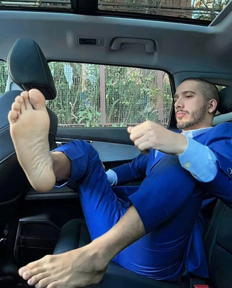 Wanna ride 🦶