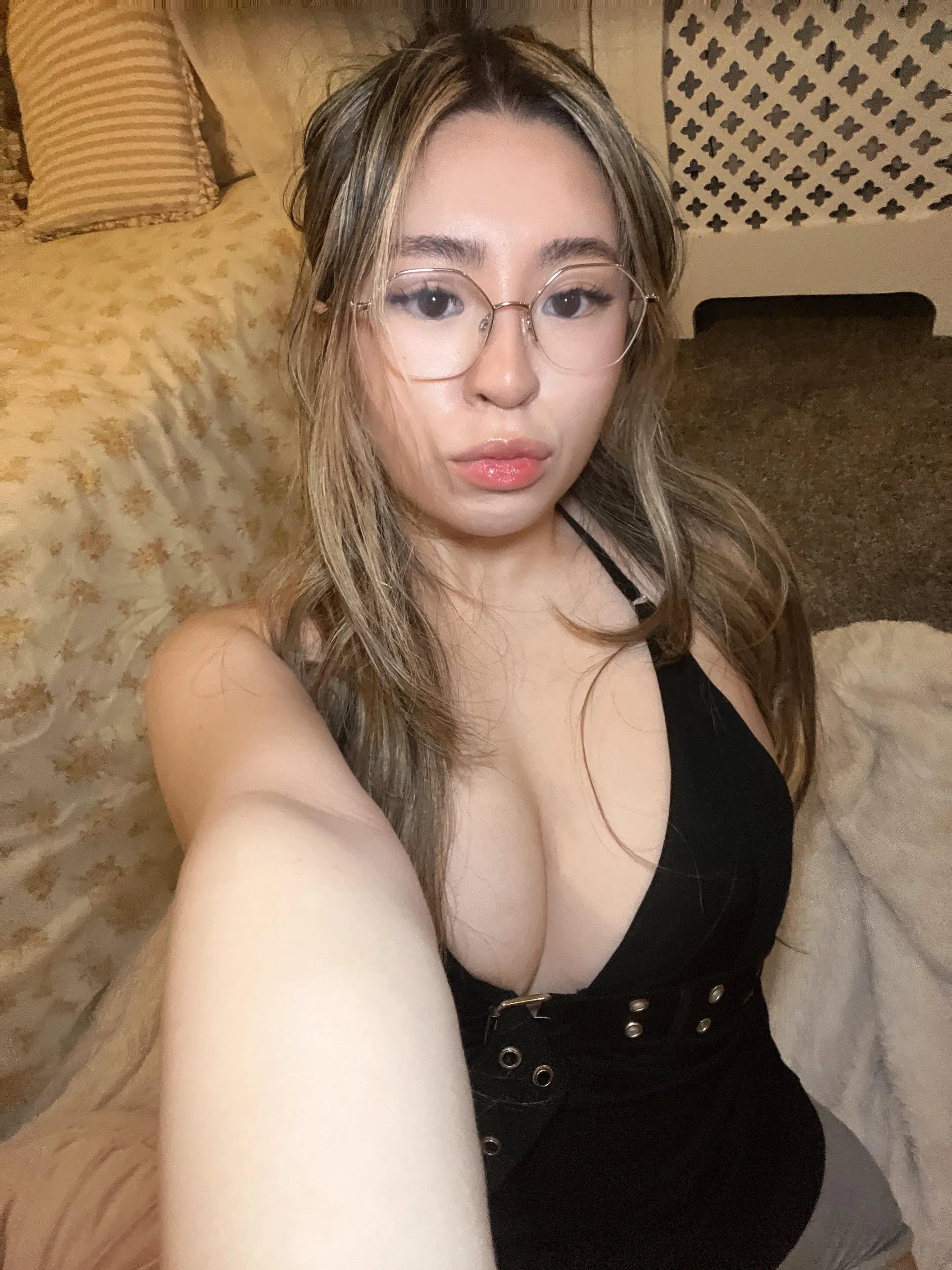 you shrimps can blame the asian guy that rejected me in high school for the way i abuse you losers 😂🌀